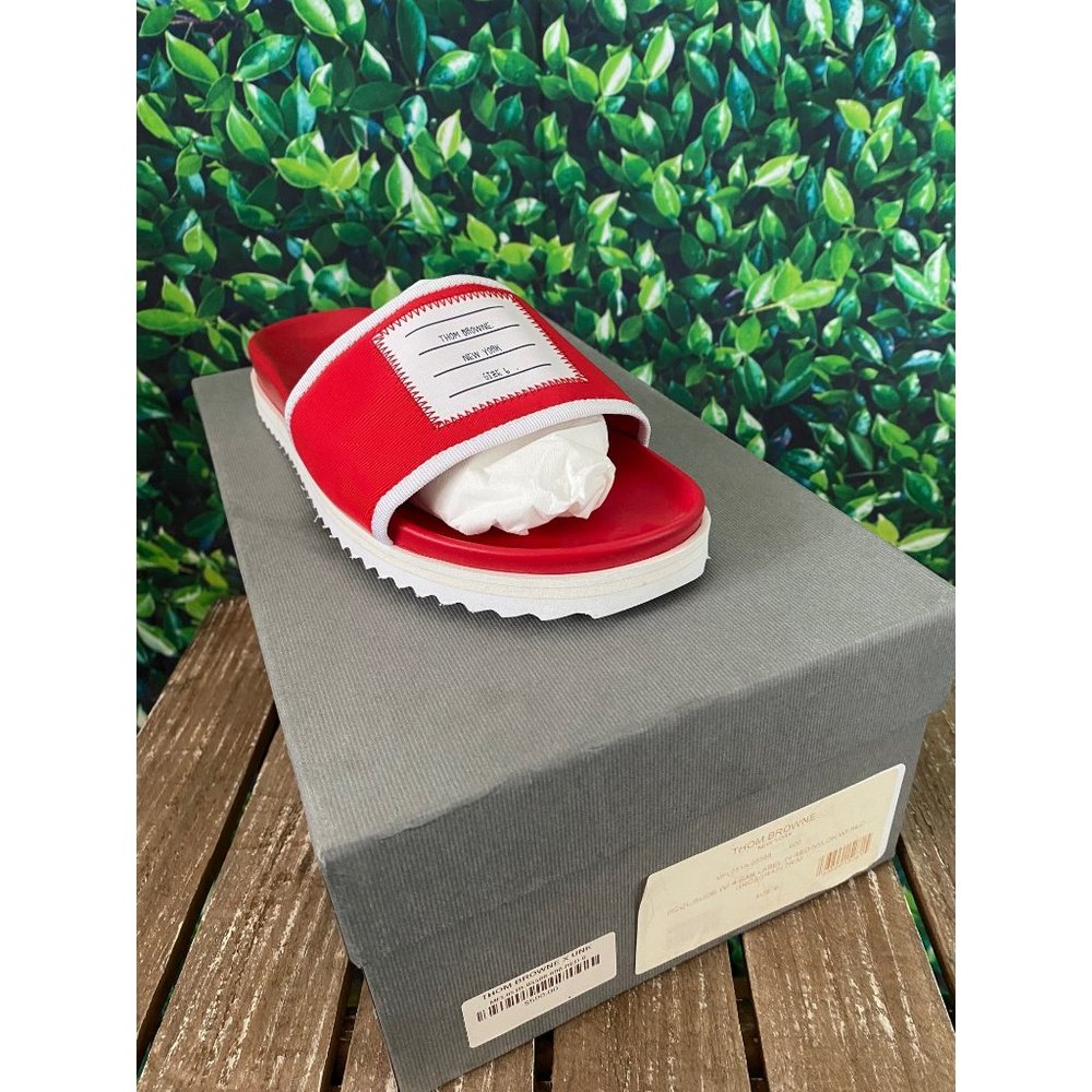 Thom Browne x Unknwn collaboration Pool Slide